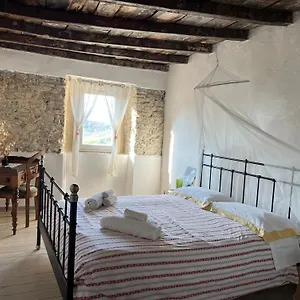  Vakantieboerderij Agriturismo Luna Di Quarazzana In Tuscany